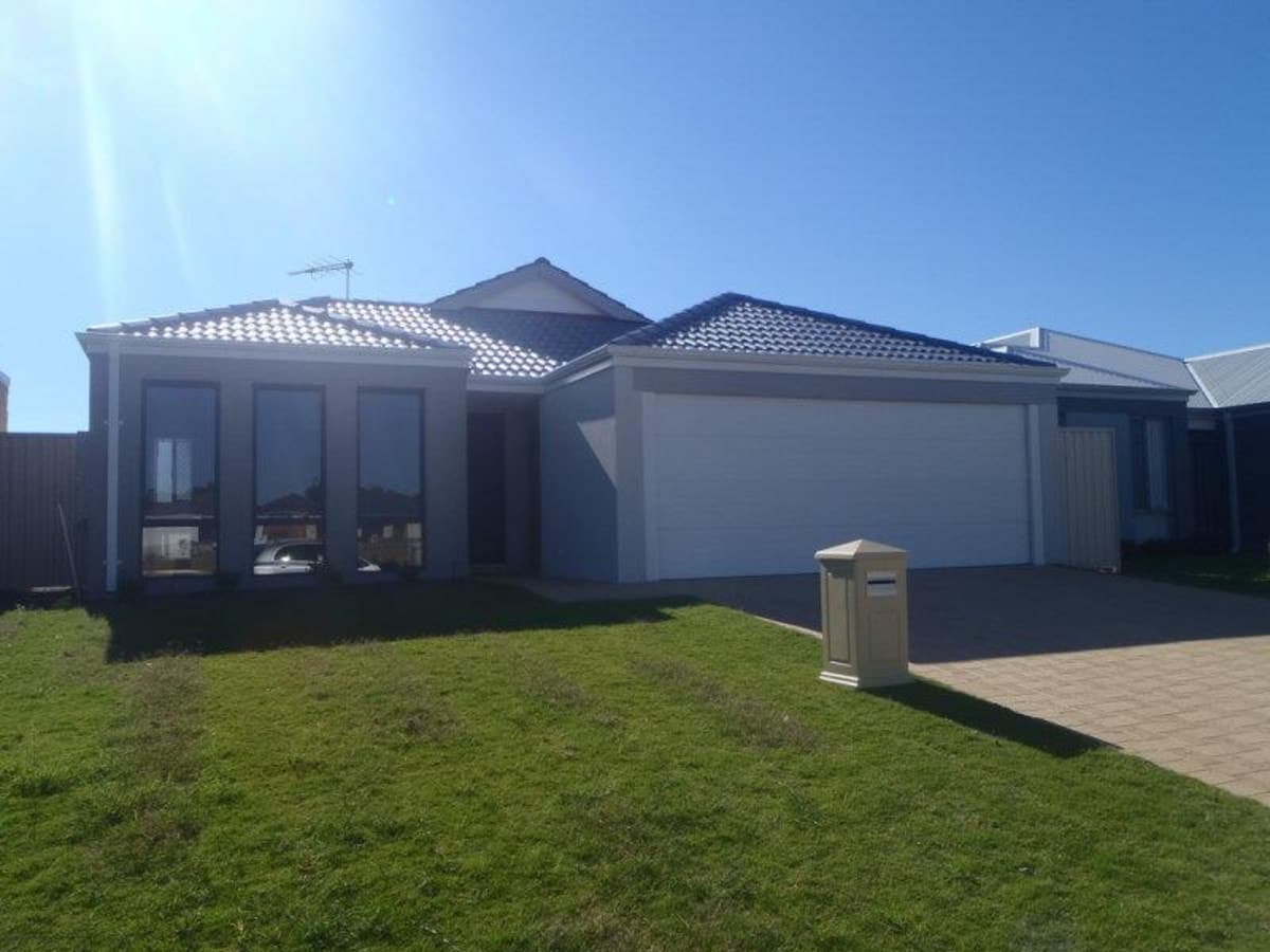 10 Jims Crescent, Secret Harbour, WA, Secret Harbour - Image 1