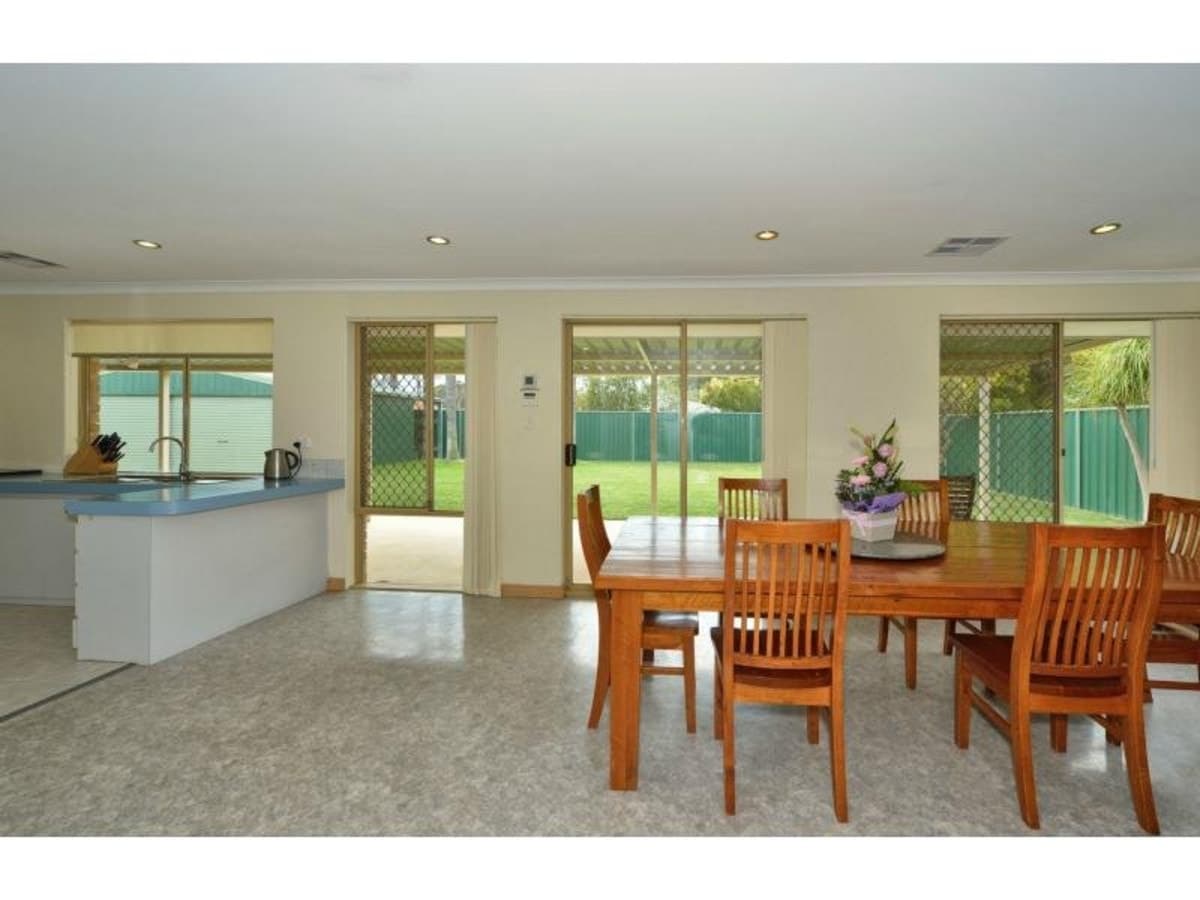 3 Underdale Place, COODANUP, WA, Coodanup - Thumbnail 3