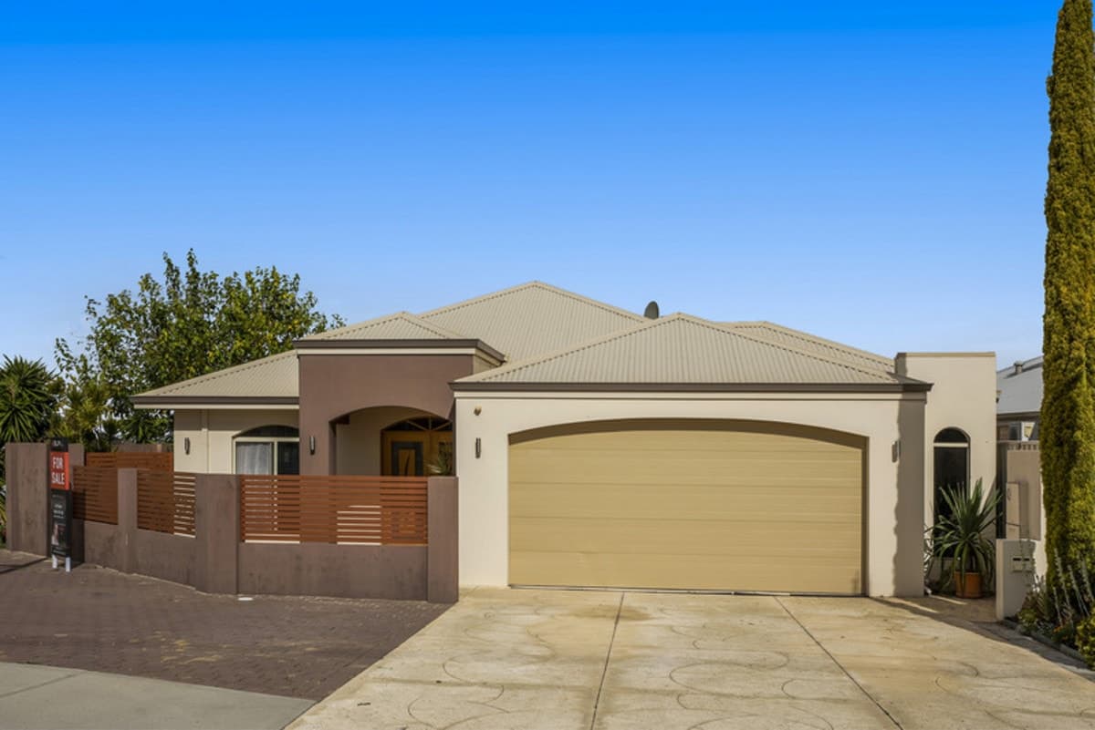 222 Landsdale Road, Landsdale, WA, Landsdale - Image 1