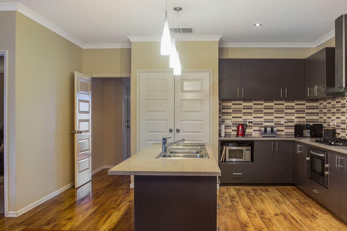 8 Loretta Fairway, Carramar, WA, Carramar - Thumbnail 3