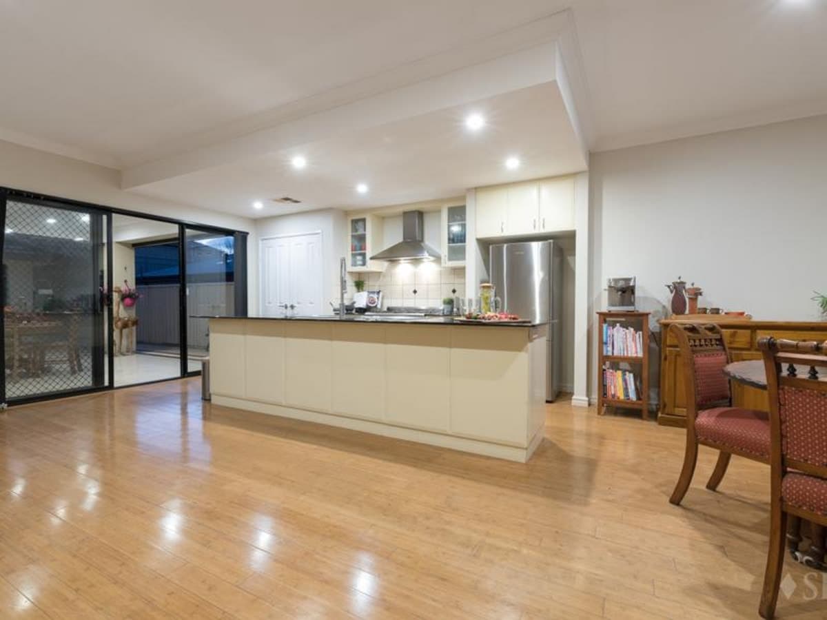 15 Birmingham Way, DARCH, WA, Darch - Thumbnail 3