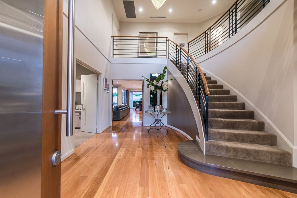 10 Veronica Parkway, STIRLING, WA, Stirling - Thumbnail 2