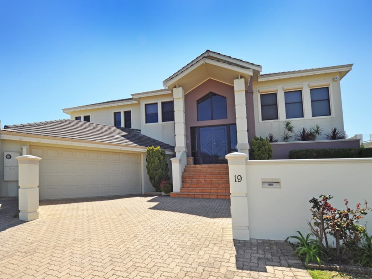 19 Queenscliff  Court, Kallaroo, WA, Kallaroo - Thumbnail 2