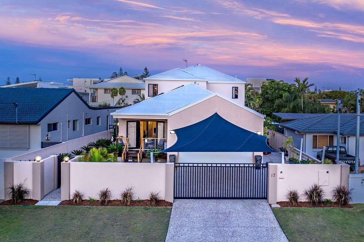 17 Albicore Street, Mermaid Waters, Mermaid Waters - Thumbnail 3