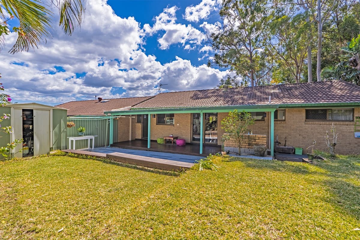 2/7 Raftery Street, Ashmore, Ashmore - Image 1