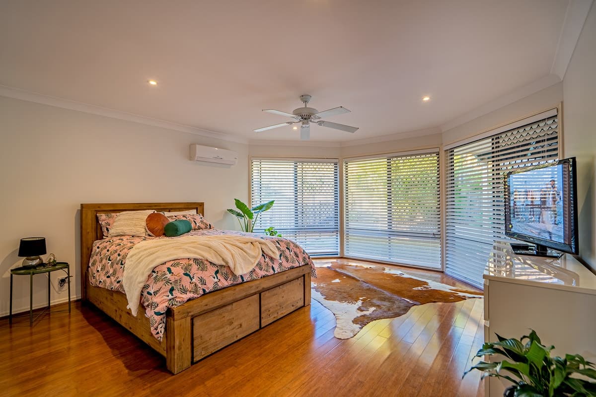 82 Crestwood Drive, Molendinar, Molendinar - Thumbnail 2