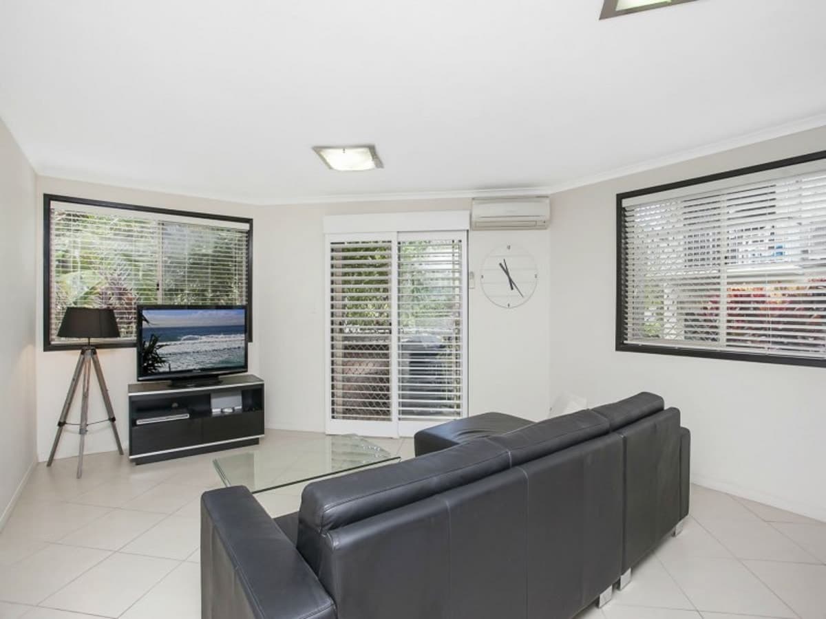 1/16 Burleigh Street, BURLEIGH HEADS, Burleigh Heads - Image 1