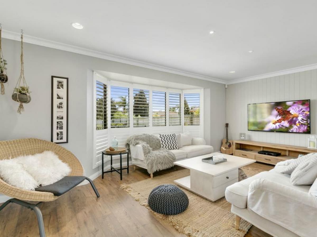 58 Dunlin Drive, BURLEIGH WATERS, Burleigh Waters - Thumbnail 3