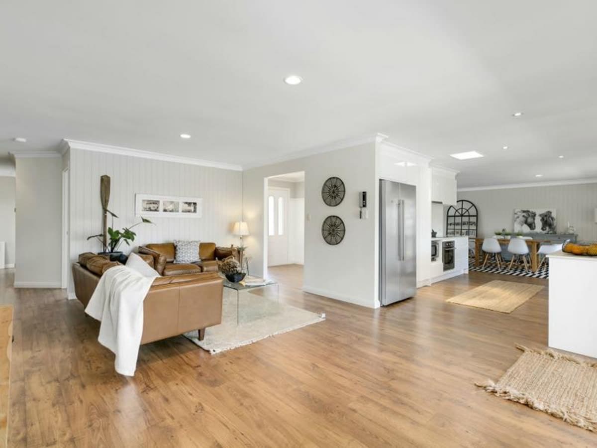 58 Dunlin Drive, BURLEIGH WATERS, Burleigh Waters - Thumbnail 7