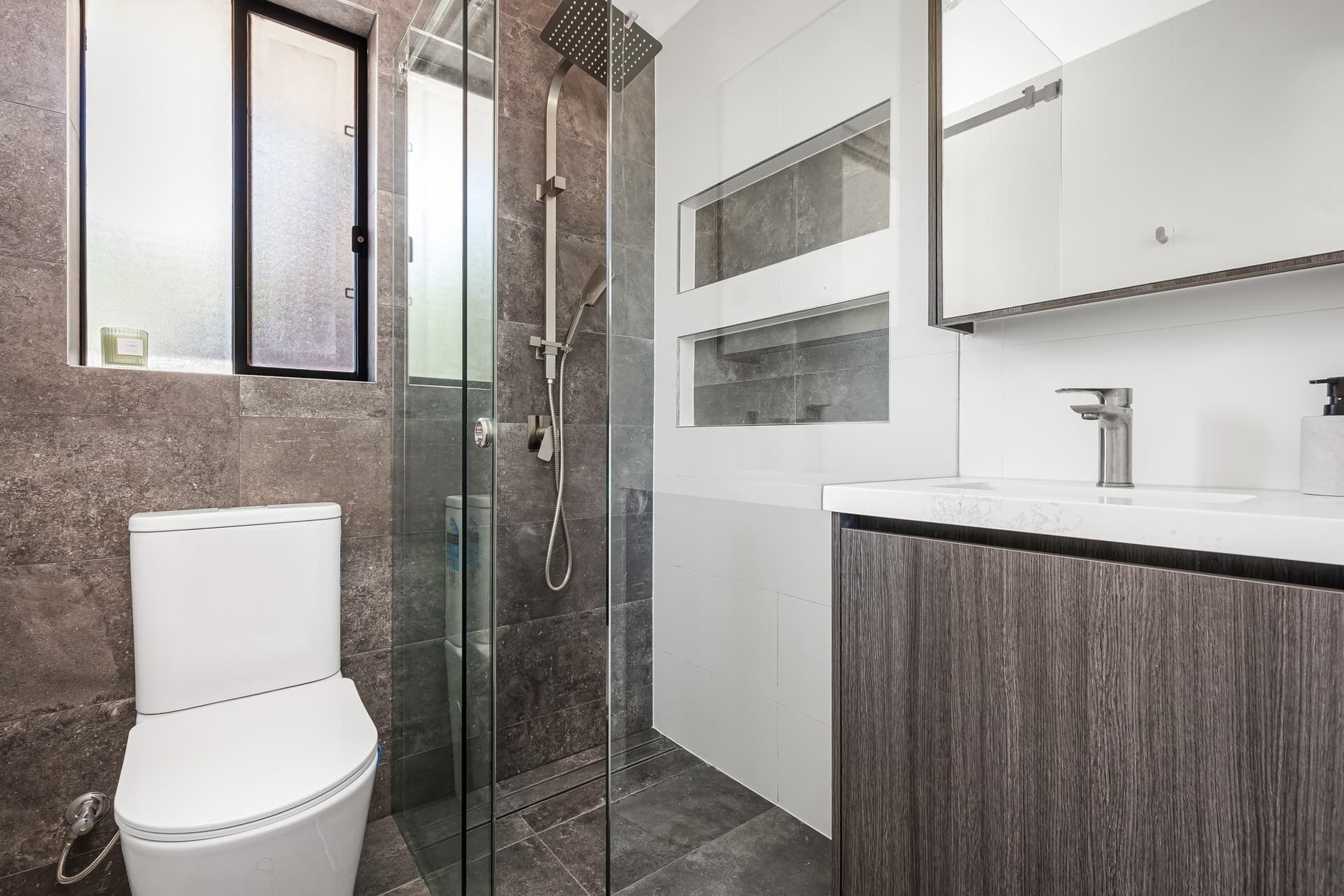 3a Richards Crescent, Cecil Hills - Image 1