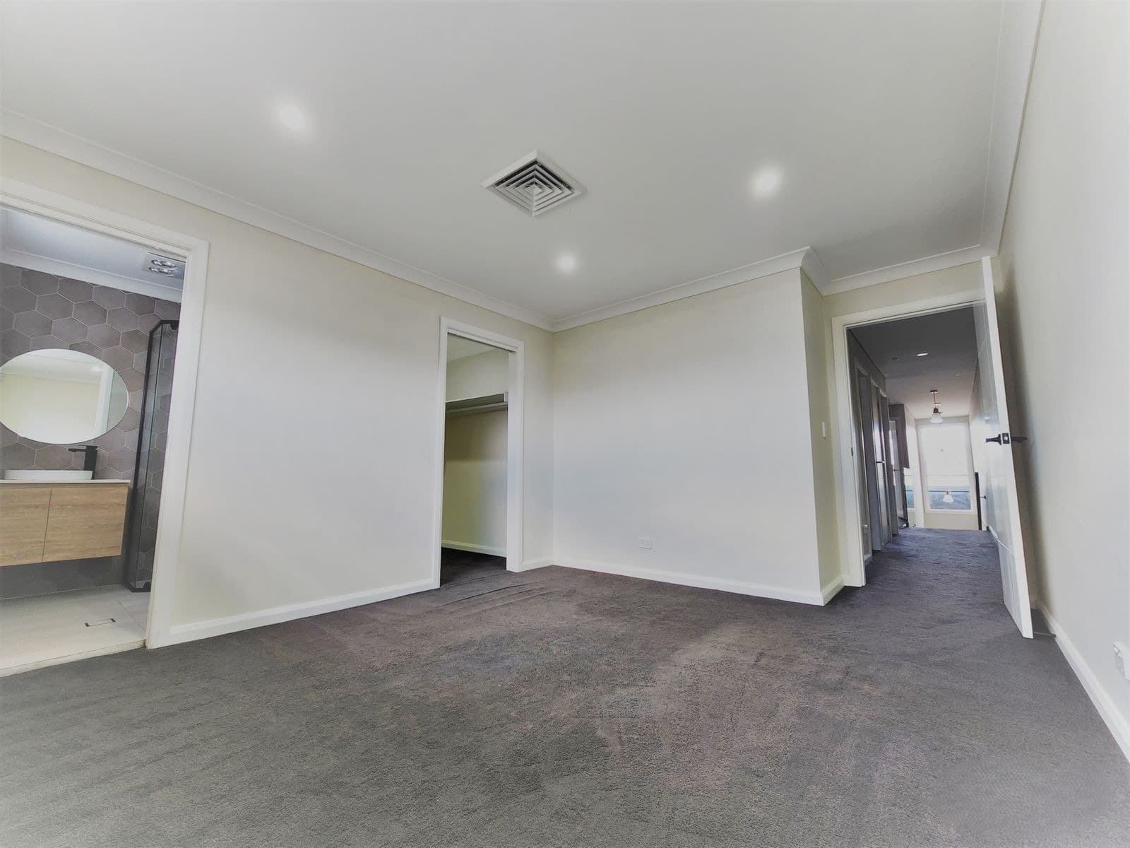 75 Derria Street, Canley Heights - Thumbnail 7