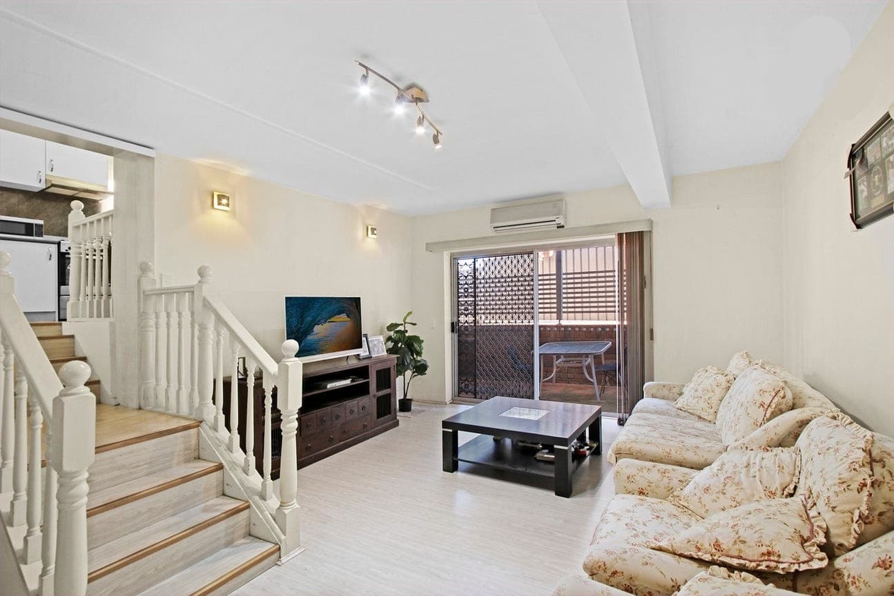 1A Parr Close, Bossley Park - Thumbnail 2