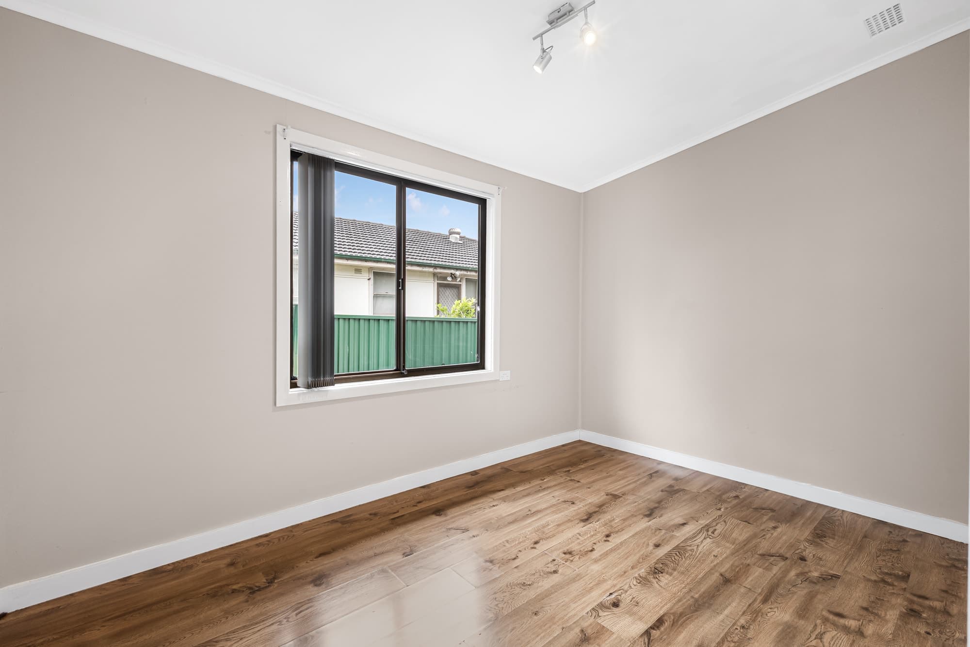 30 Jersey Street, Busby - Thumbnail 5