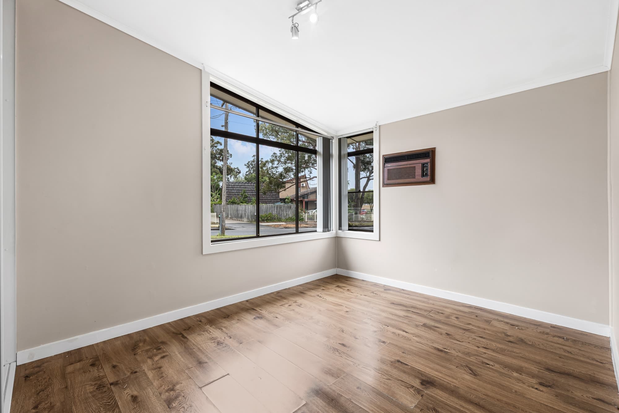 30 Jersey Street, Busby - Thumbnail 6