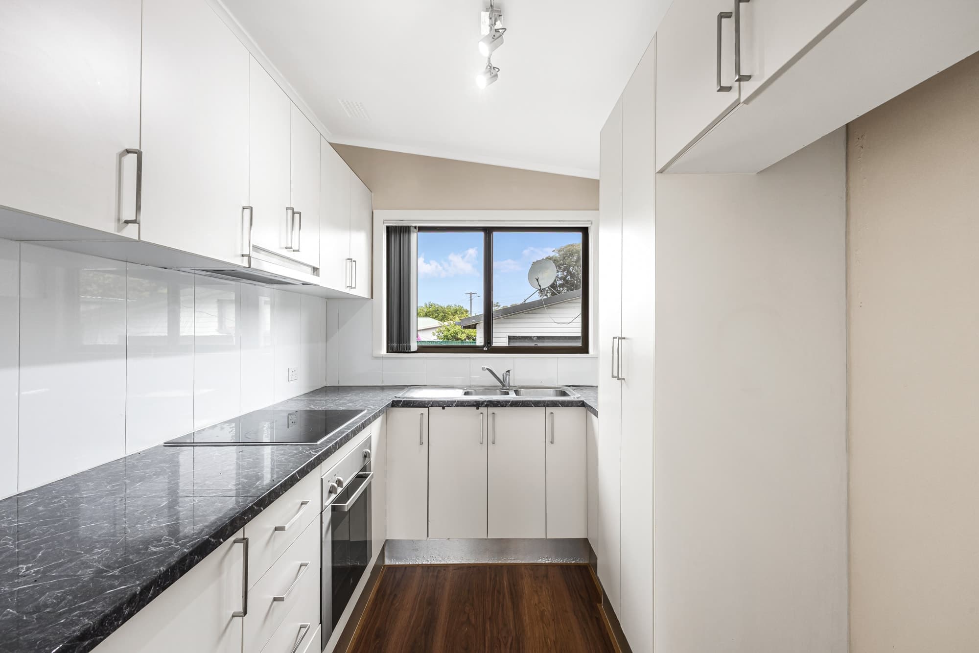 30 Jersey Street, Busby - Thumbnail 8