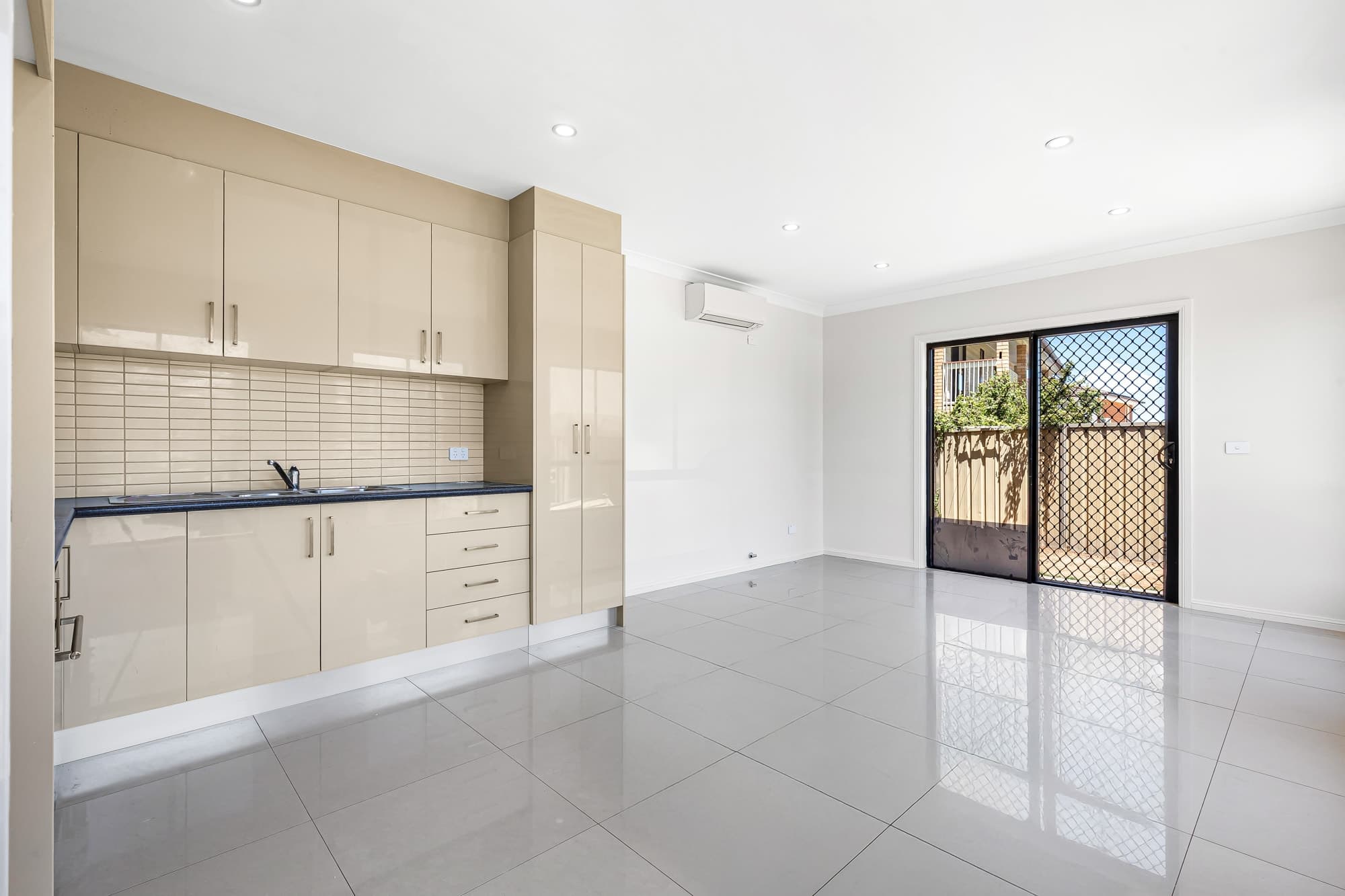 1A Myora Close, Green Valley - Thumbnail 6