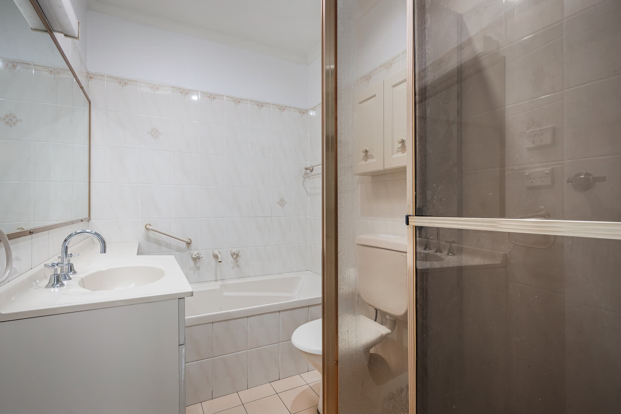 45 Brain Avenue, Lurnea - Image 1