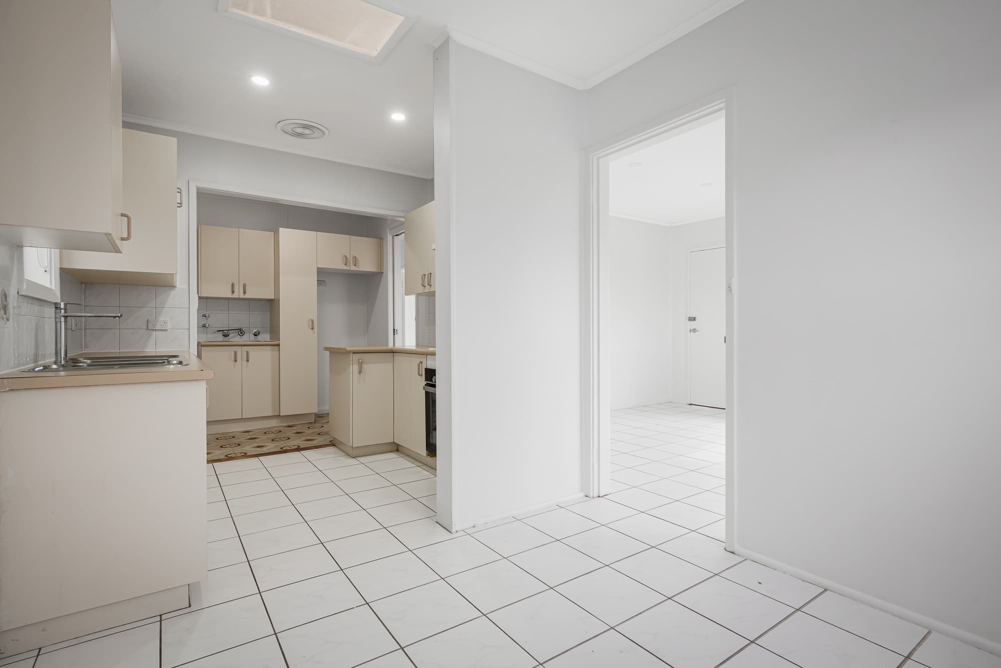 45 Brain Avenue, Lurnea - Thumbnail 6
