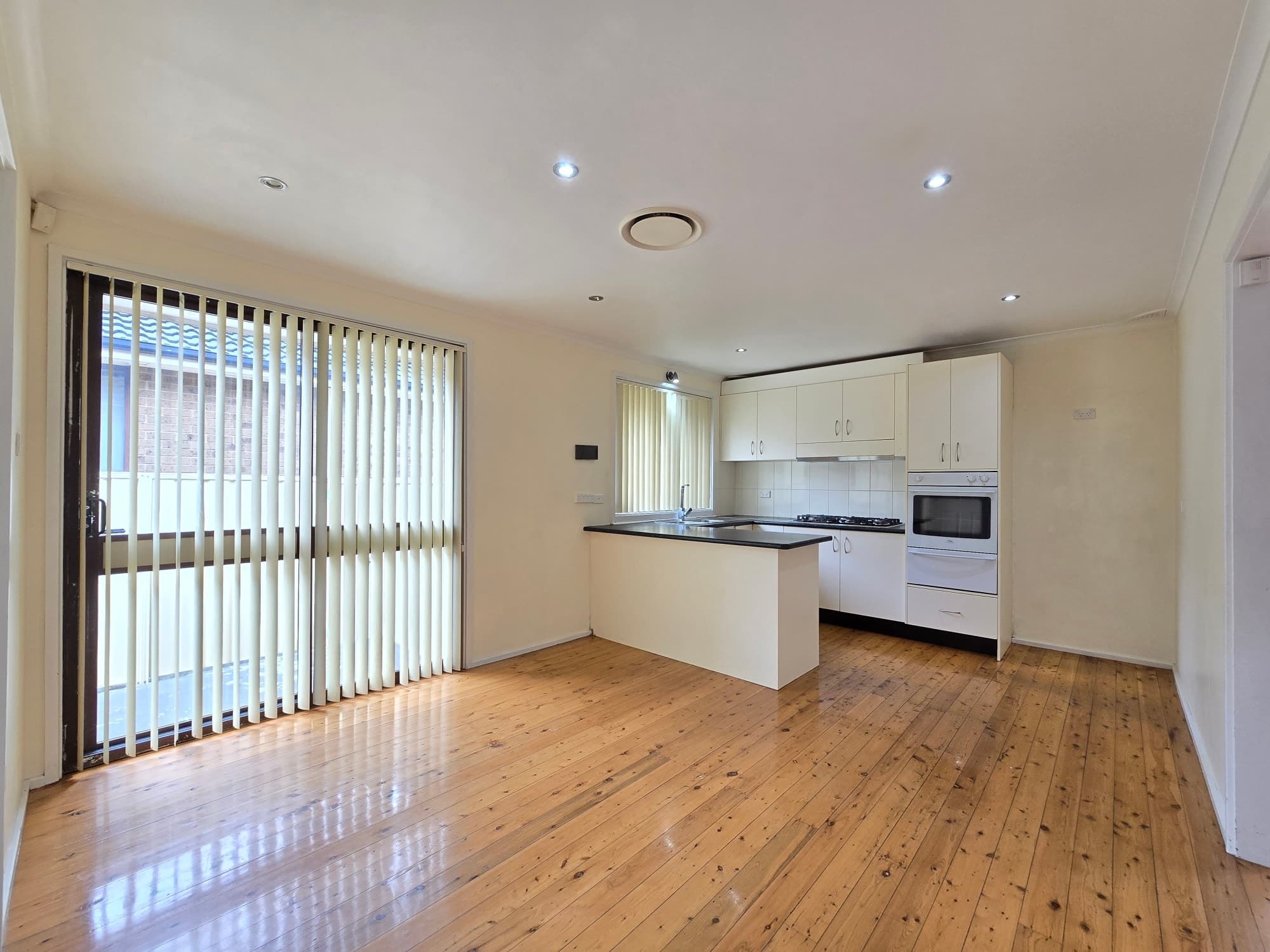 31 Bettong Crescent, Bossley Park - Thumbnail 5