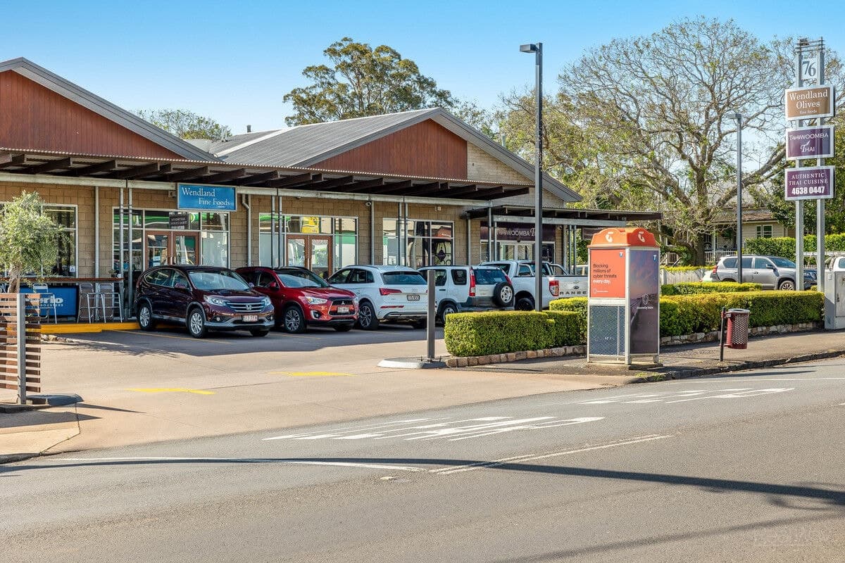 11 Barry Street, Mount Lofty QLD 4350, Mount Lofty - Thumbnail 4