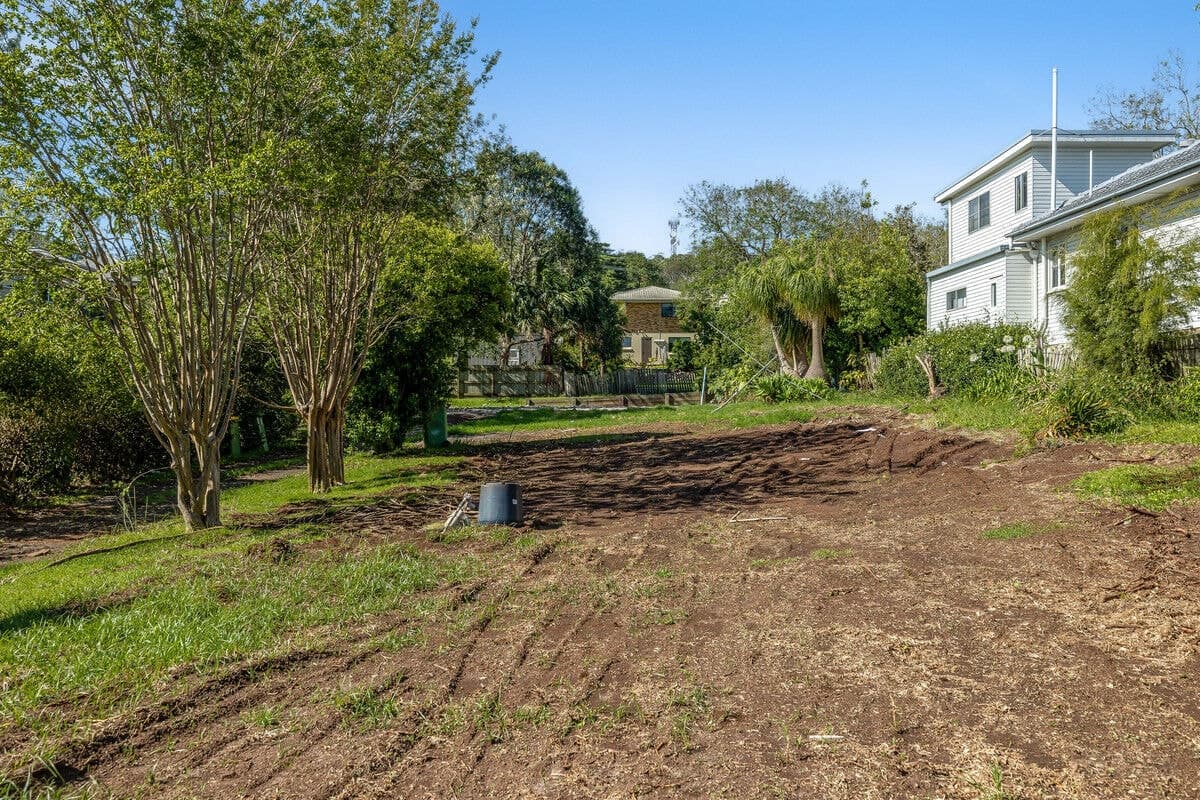 11 Barry Street, Mount Lofty QLD 4350, Mount Lofty - Thumbnail 6