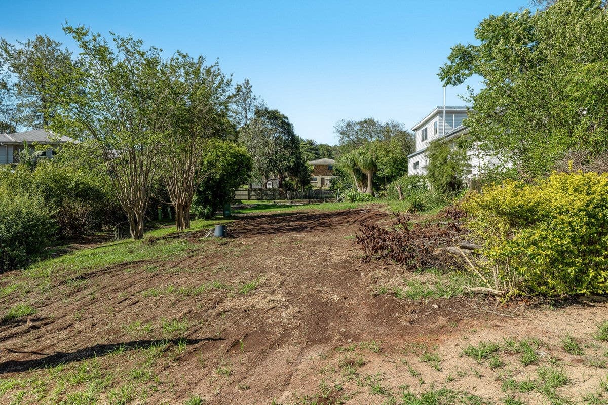 11 Barry Street, Mount Lofty QLD 4350, Mount Lofty - Thumbnail 7