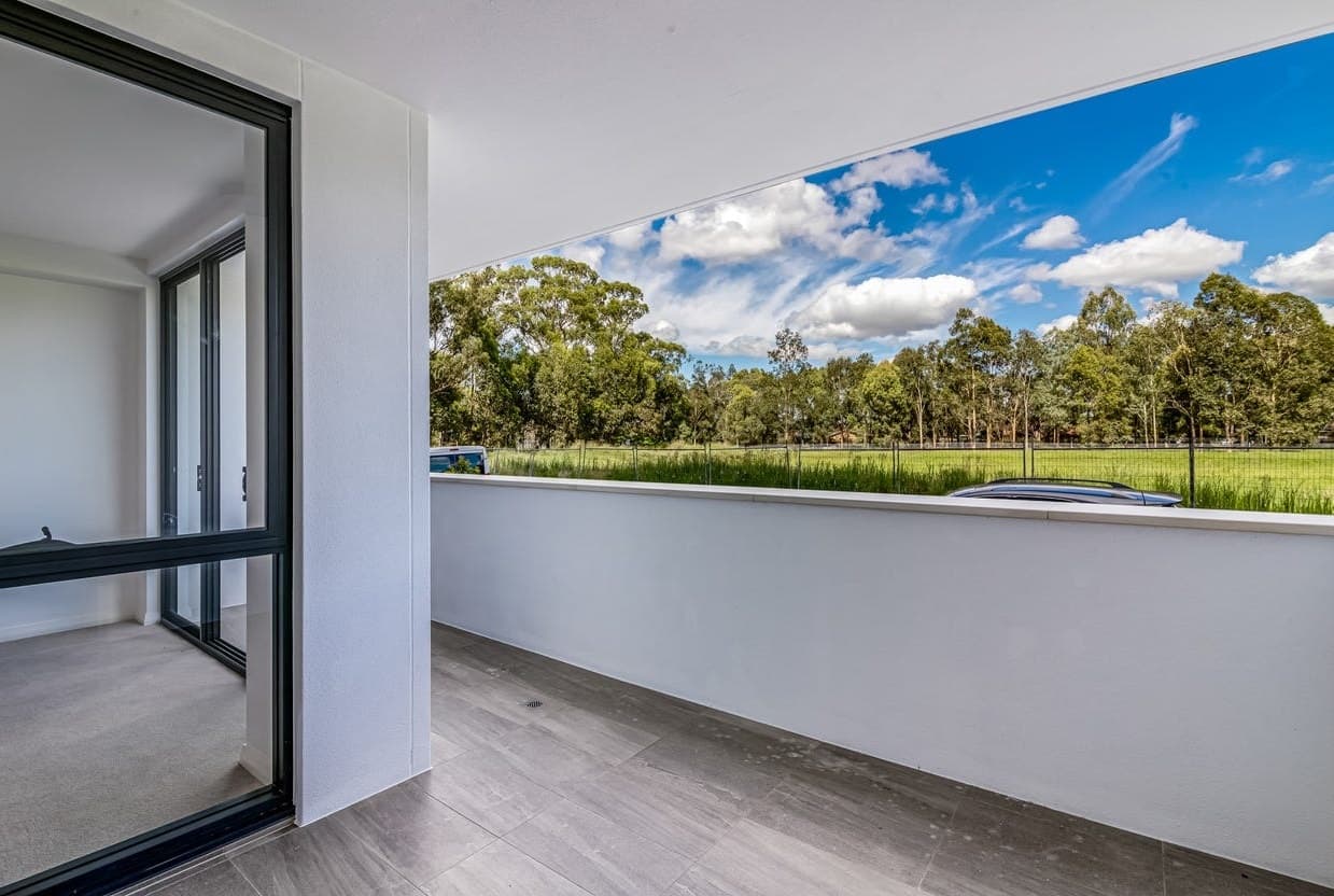 104B/2 Calabria Lane, Prairiewood - Image 1