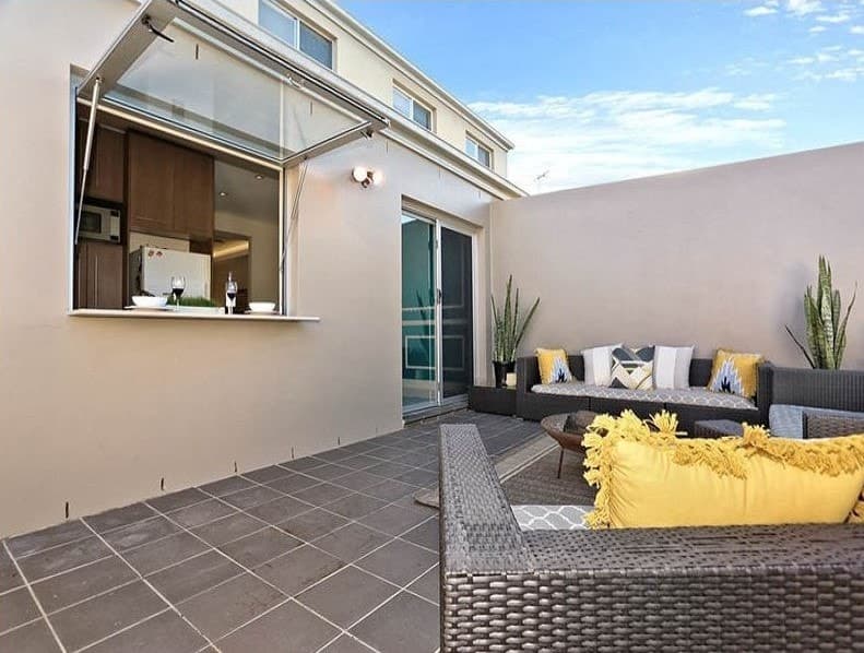 14 The Grove, Fairfield - Image 1