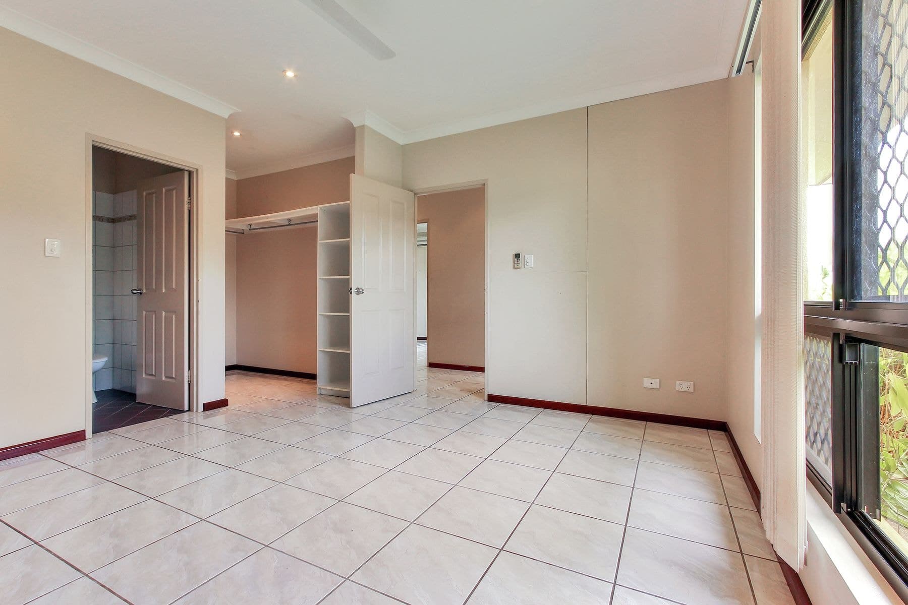 16 Nayler Court, Farrar NT 0830, Farrar - Thumbnail 4