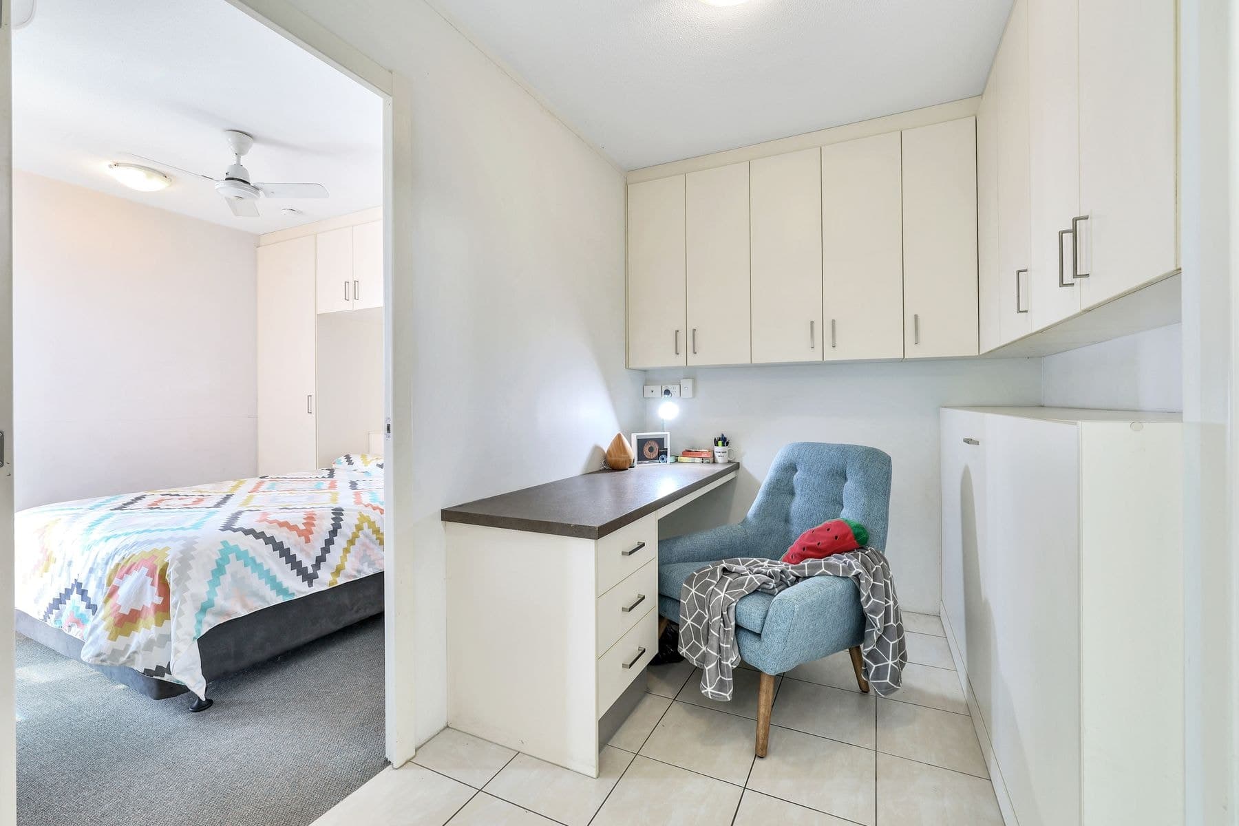 702/3-5 Gardiner Street, Darwin City NT 0800, Darwin City - Thumbnail 4
