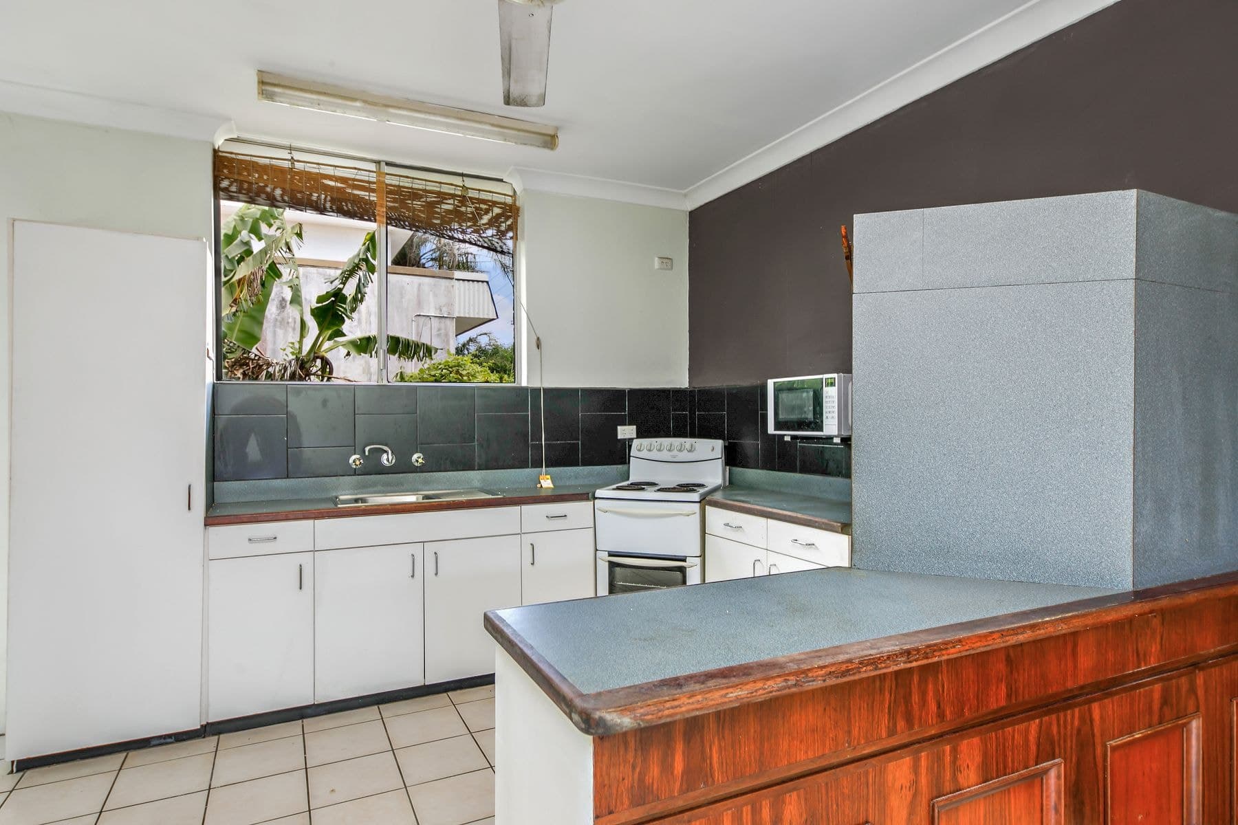 1/16 Floyd Court, Coconut Grove NT 0810, Coconut Grove - Thumbnail 5