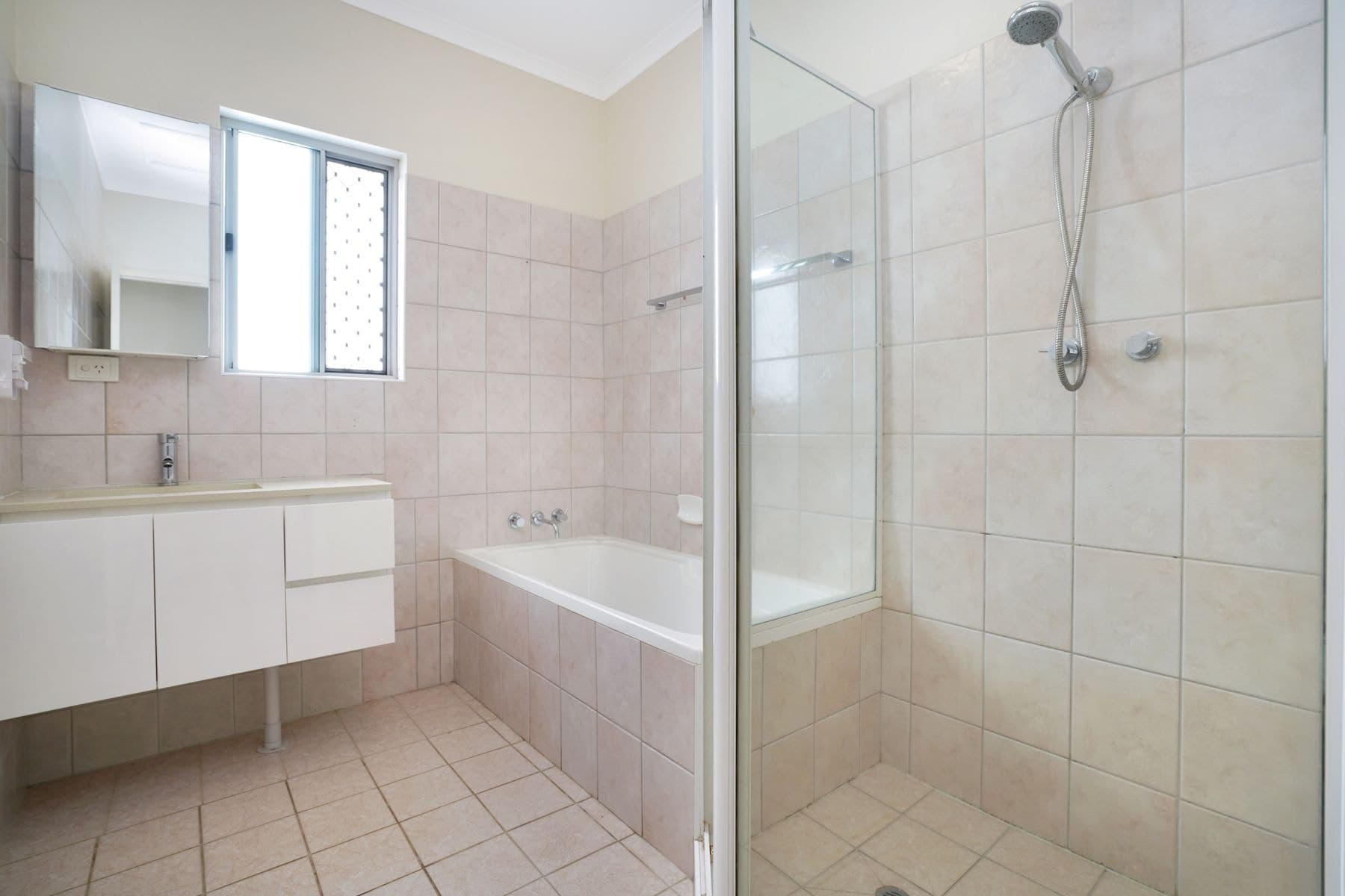2/10 Musgrave Crescent, Coconut Grove NT 0810, Coconut Grove - Thumbnail 5