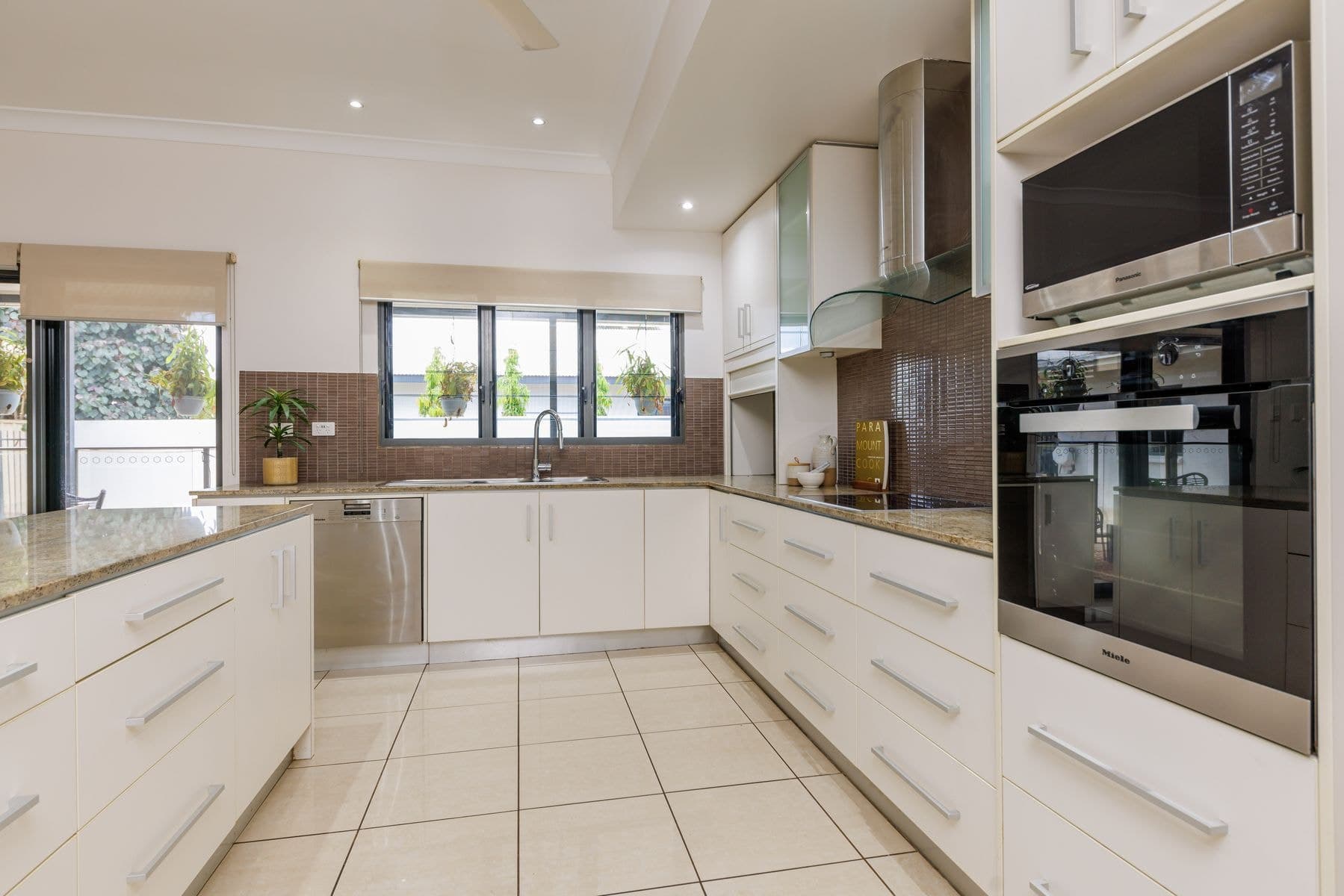 8 Milula Street, Lyons NT 0810, Lyons - Thumbnail 8