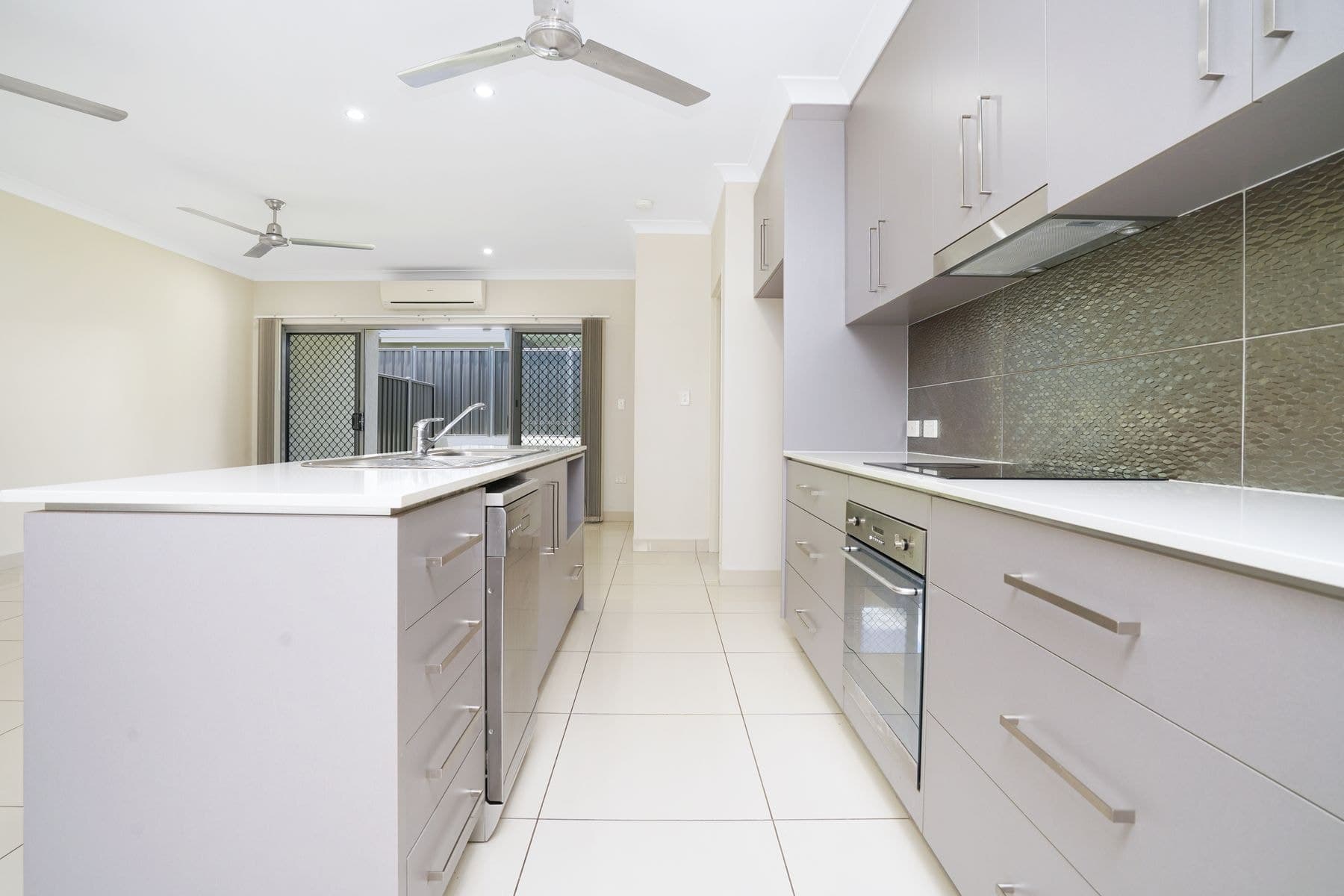 13/1 Guider Court, Johnston NT 0832, Johnston - Thumbnail 4