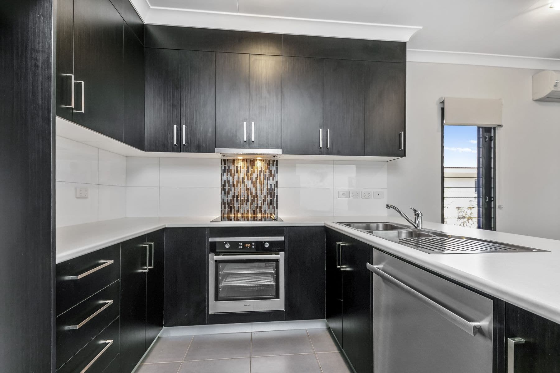 28 Asche Street, Muirhead NT 0810, Muirhead - Thumbnail 8