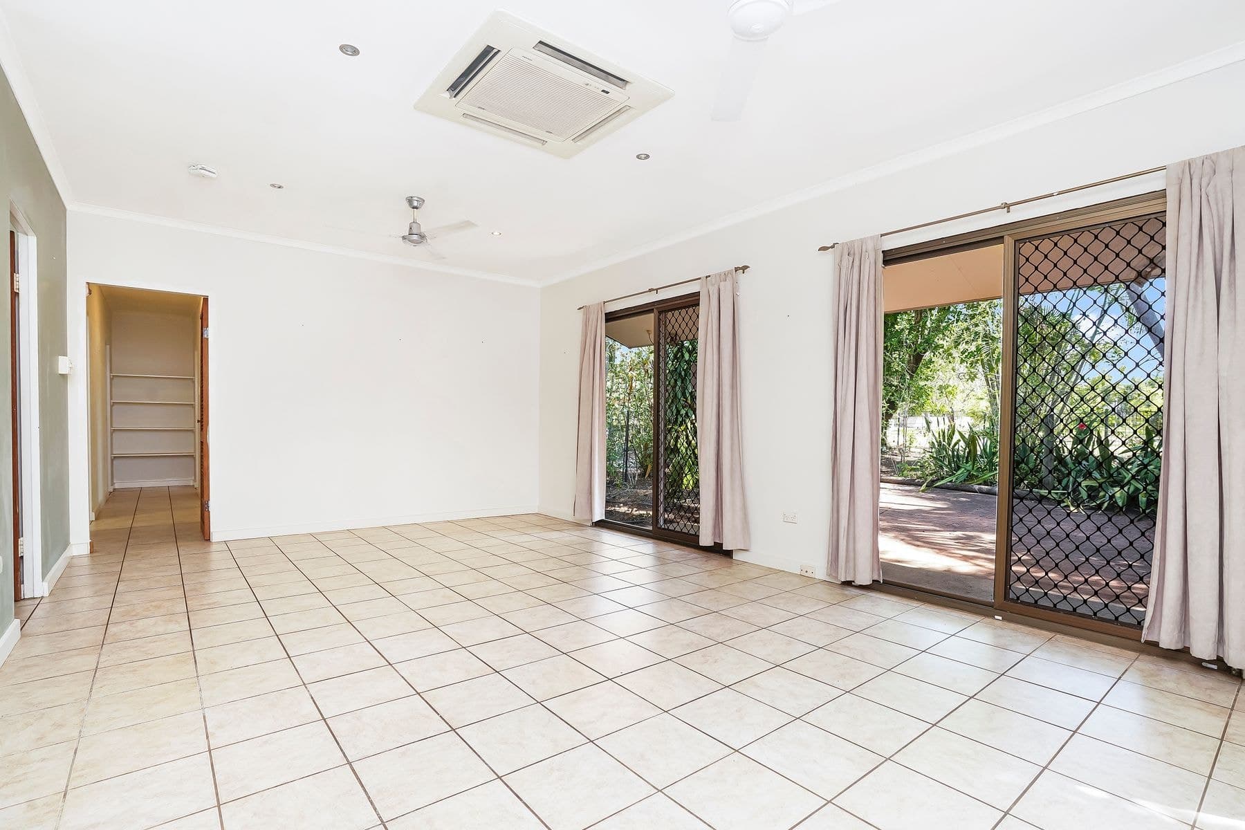 2/15 Cheong Crescent, Millner NT 0810, Millner - Thumbnail 3