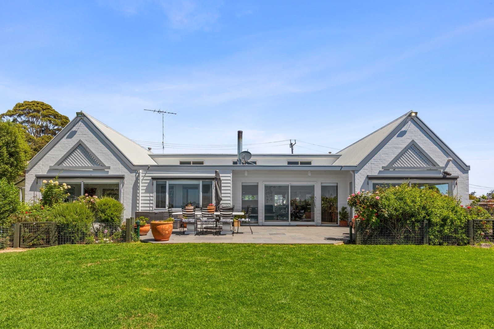 142 Bay Shore Avenue, Clifton Springs - Thumbnail 2