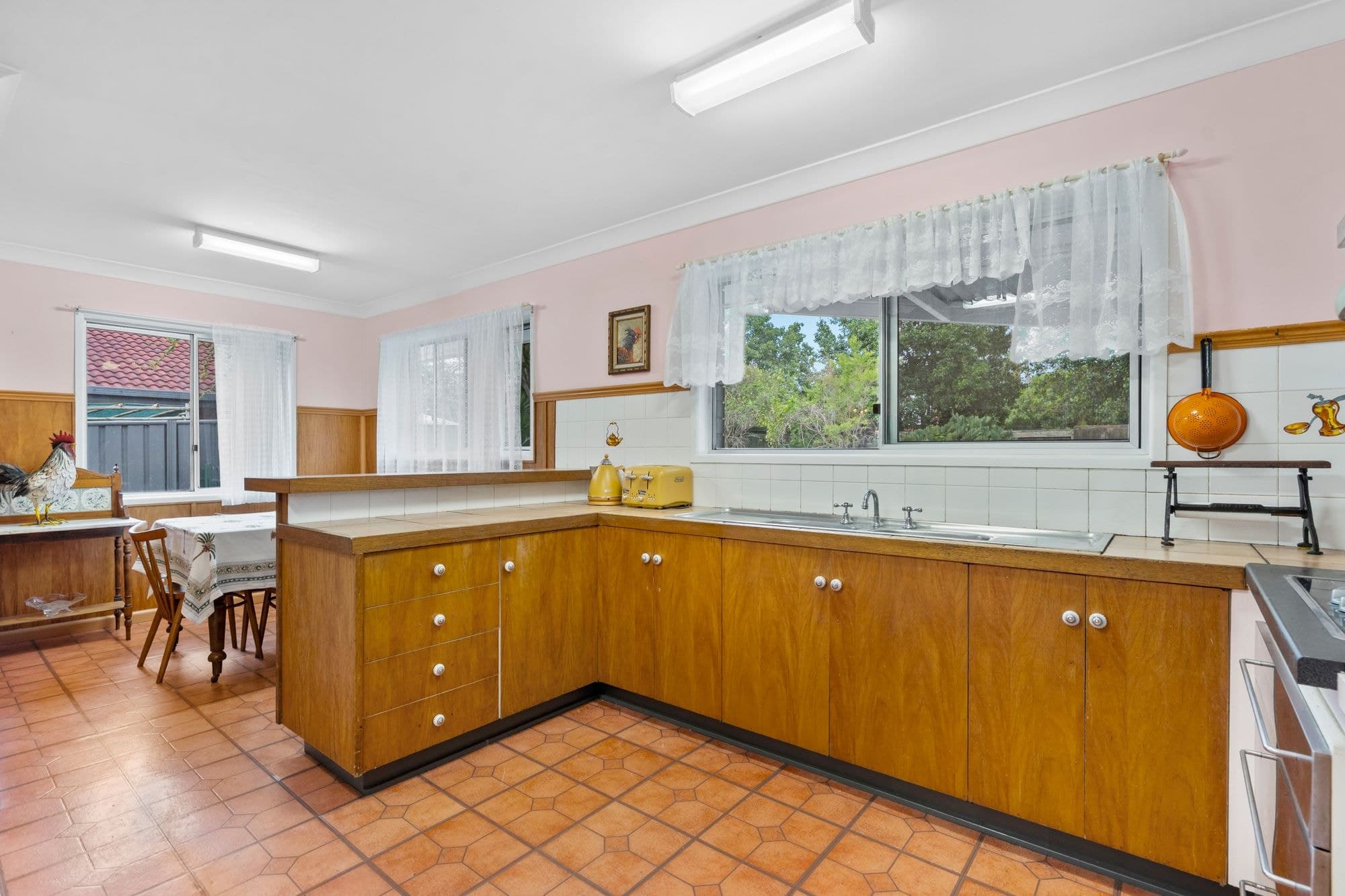 24 Tonlegee Street, Ferny Grove - Thumbnail 4