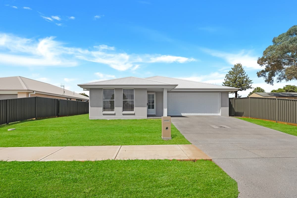 9A Railway Street, Gulgong NSW 2852, Gulgong - Image 1