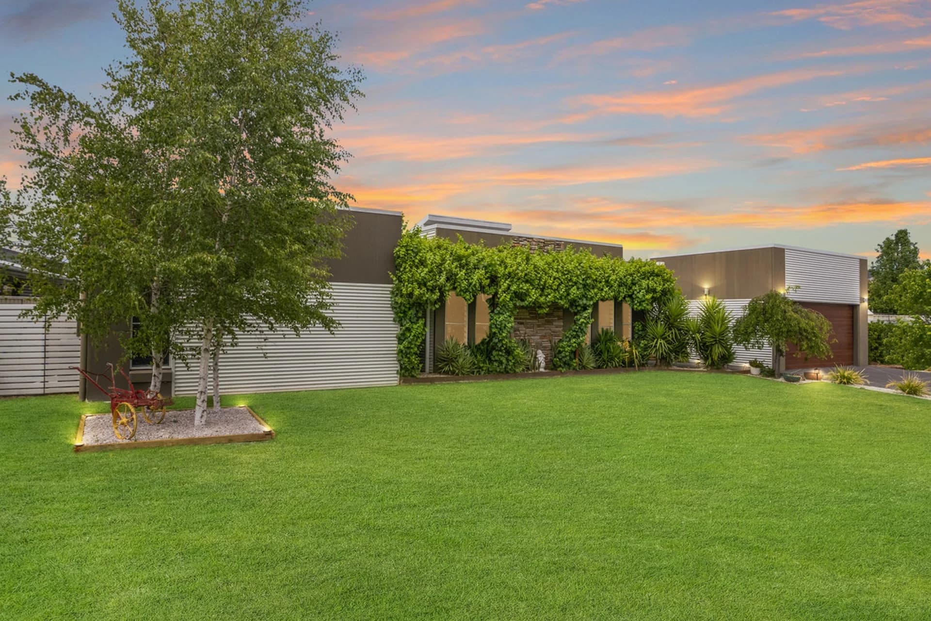 8 Inverness Avenue, Mudgee NSW 2850, Mudgee - Image 1