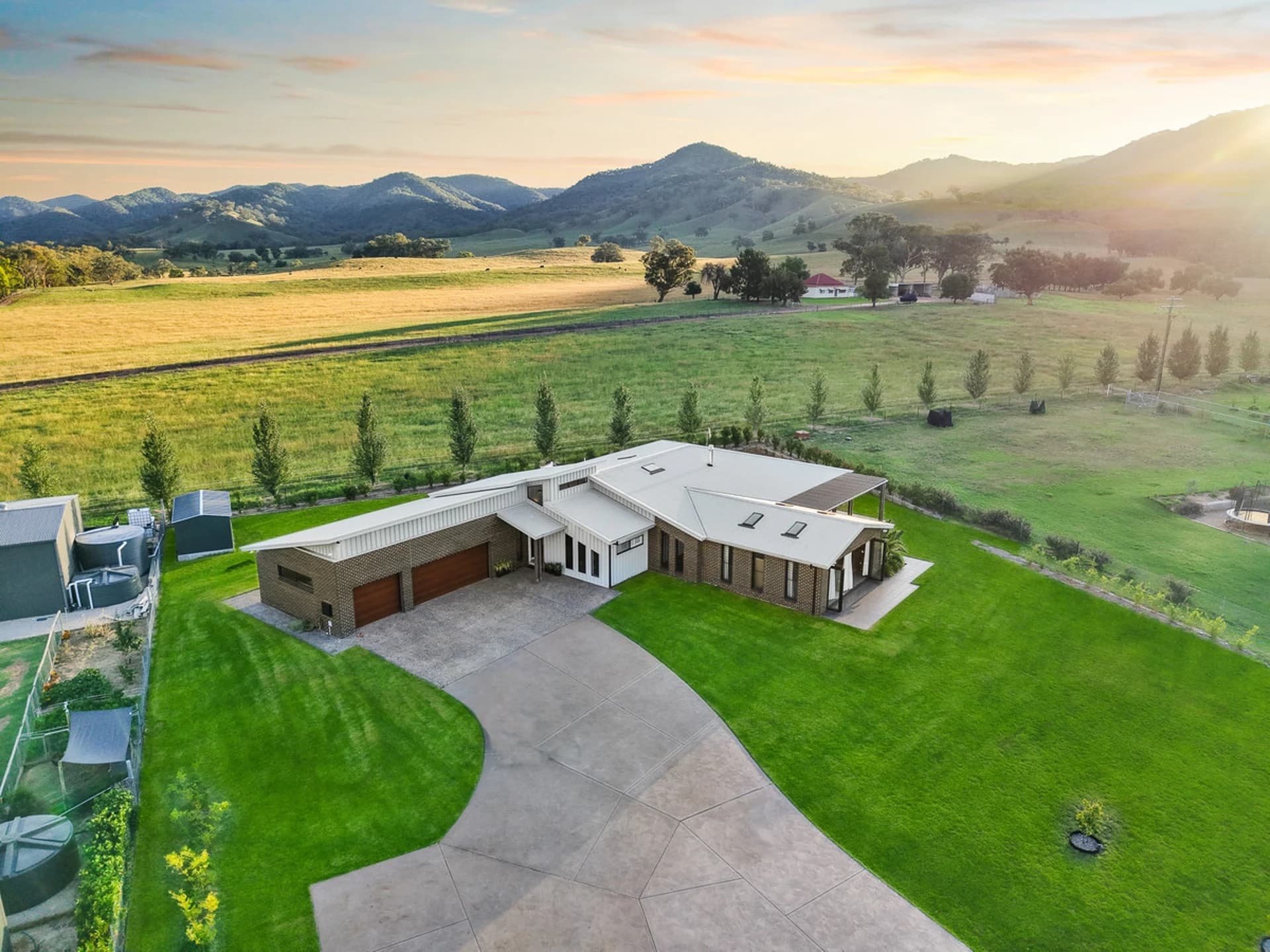 5 Steel Drive, Mudgee NSW 2850, Spring Flat - Image 1