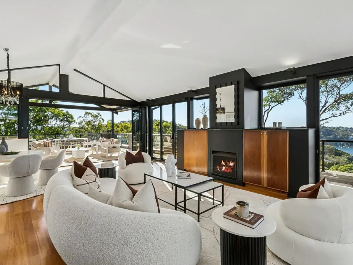 15 Morella Place, CASTLE COVE, Castle Cove - Thumbnail 2