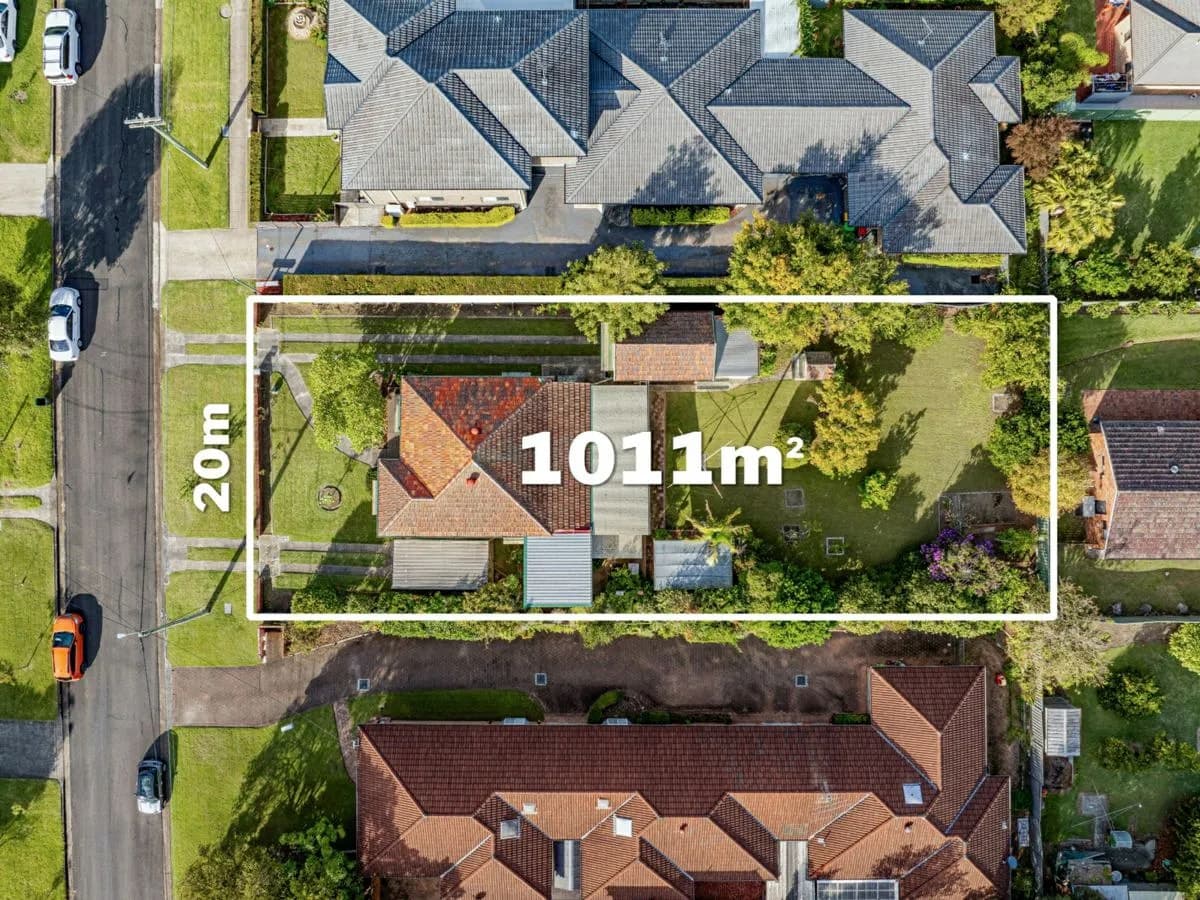 10 Deakin Street, WEST RYDE, West Ryde - Image 1