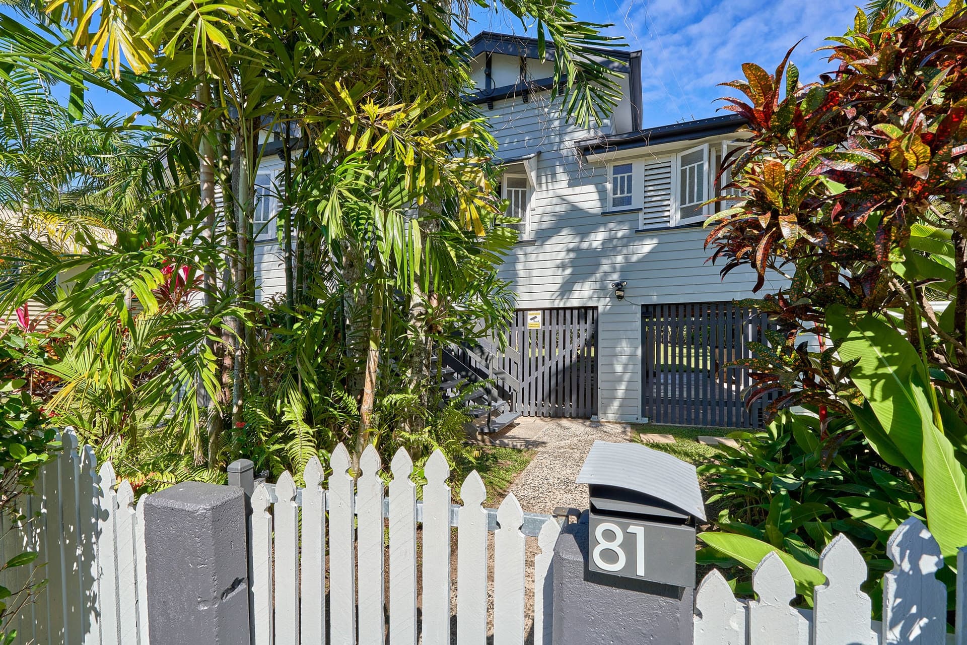 81 Hayward Street, Mooroobool, Mooroobool - Thumbnail 3