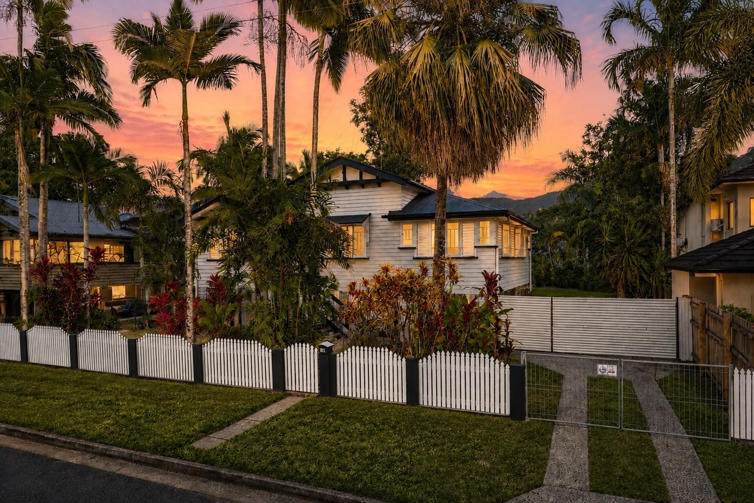 81 Hayward Street, Mooroobool, Mooroobool - Thumbnail 4