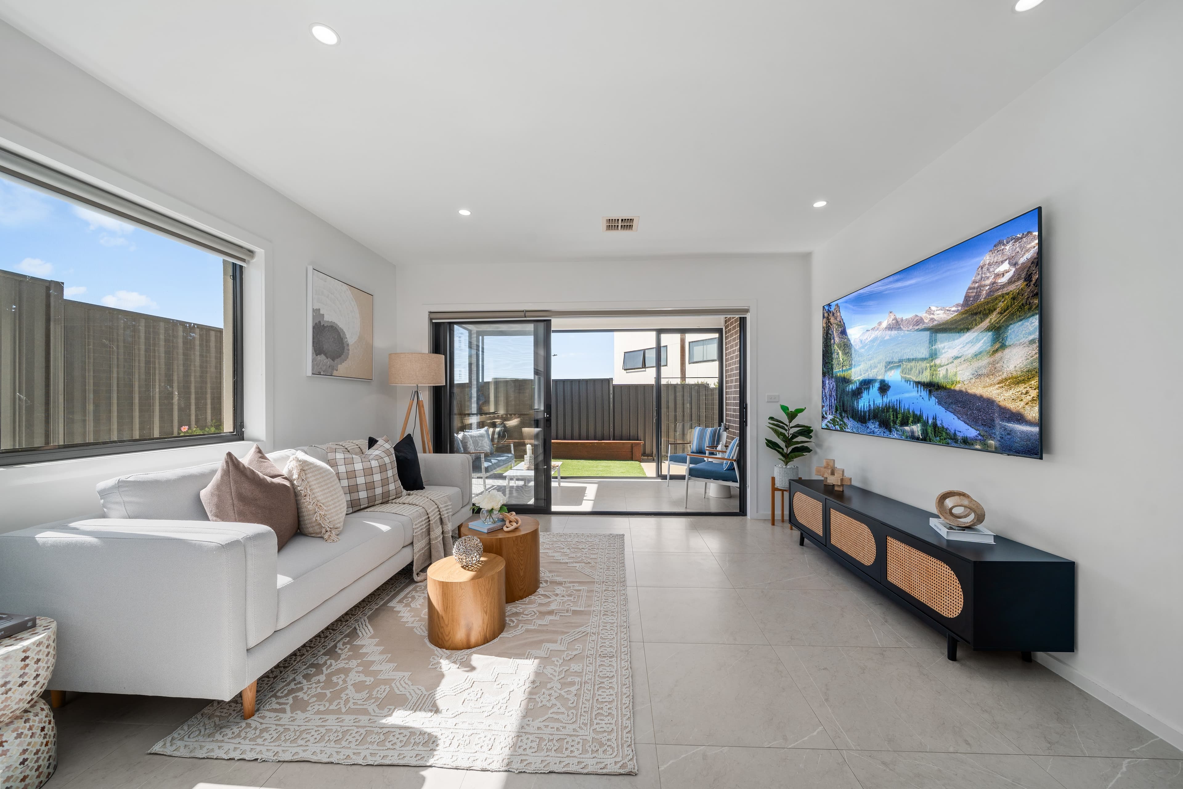 10 Jelinek Street, Taylor ACT 2913, Taylor - Thumbnail 2