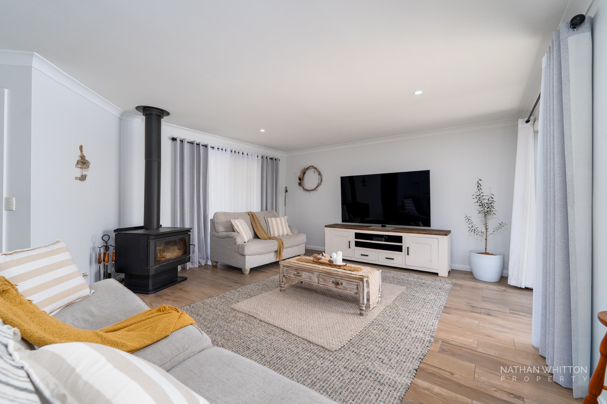 15 Wilkens Street, Uralla NSW 2358, Uralla - Thumbnail 2