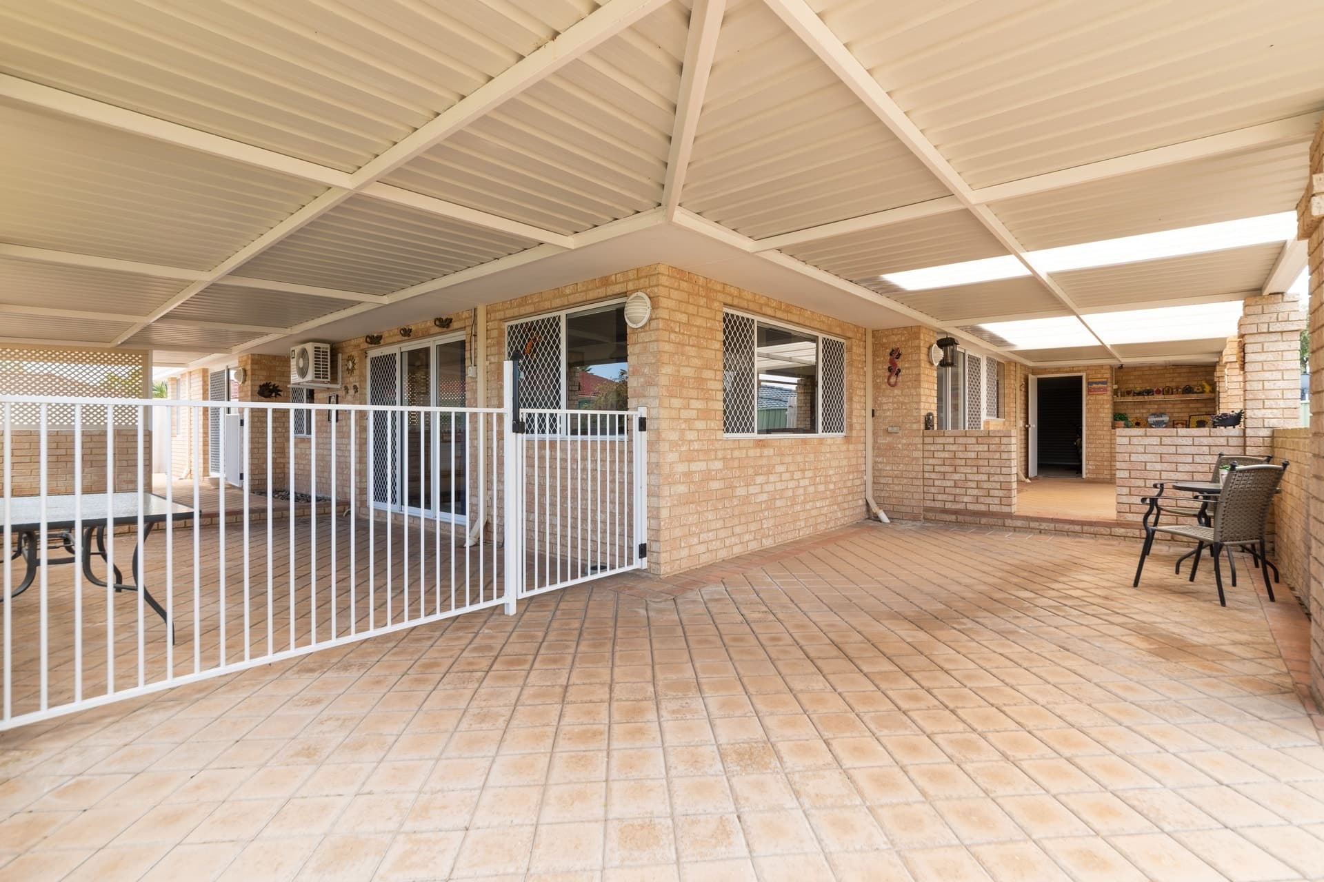 8 Glenroy Gardens, Port Kennedy WA 6172, Port Kennedy - Thumbnail 2