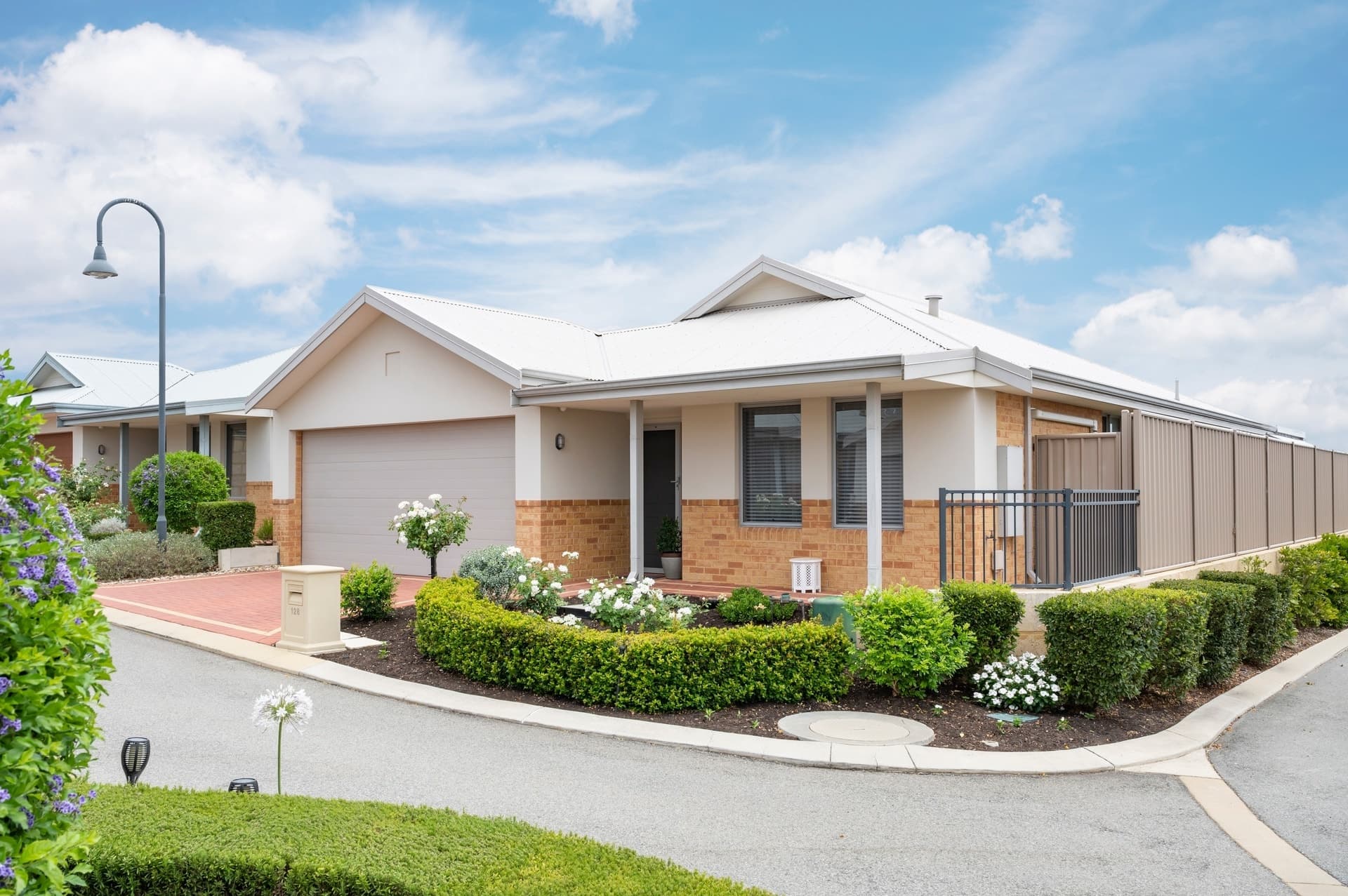 128/52 Bellambi Chase, Lakelands WA 6180, Lakelands - Image 1