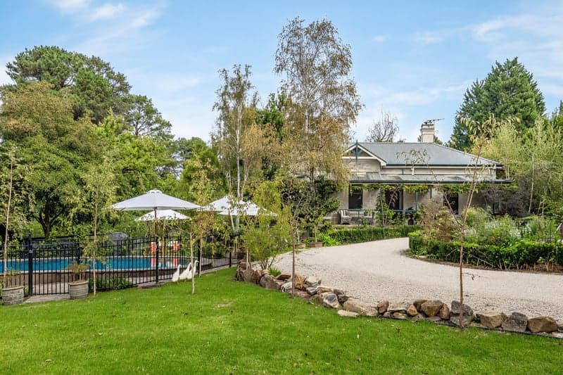 54 Ayers Hill Road, Stirling - Image 1